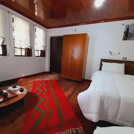 The Bridge Hostel Hostel Berat
