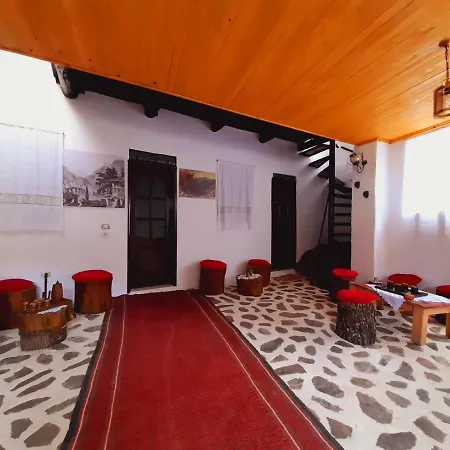 Gorica's Bridge Hostel Berat