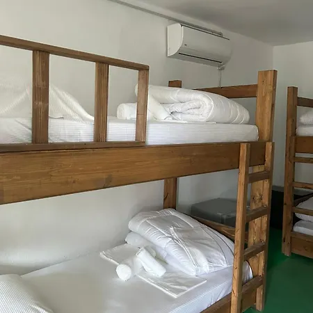 The Bridge Hostel Vandrarhem